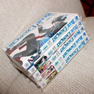 3/$55❤️possibly brand new BLUE EXORCIST English Manga Book Lot Volumes 1-5